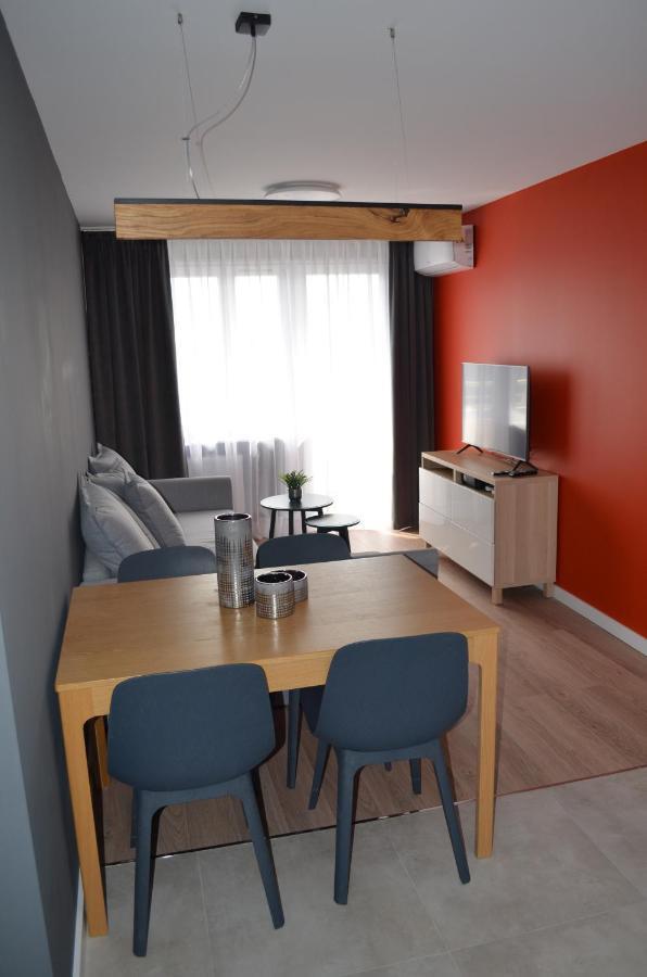 V3 Sokolska 33 Apartment Katowice Ngoại thất bức ảnh